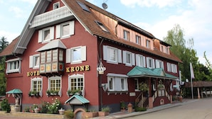 Front of property - Parkhotel Krone (Emmendingen)