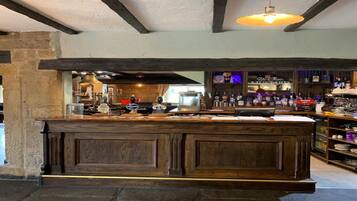 Wine bar