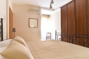 Appartement, 2 chambres | 2 chambres, Wi-Fi gratuit, draps fournis