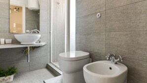 Căn hộ, 1 phòng ngủ | Phòng tắm