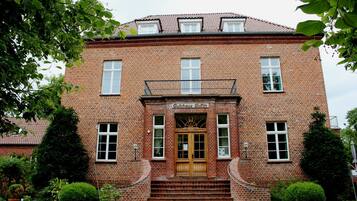 Bagian depan properti