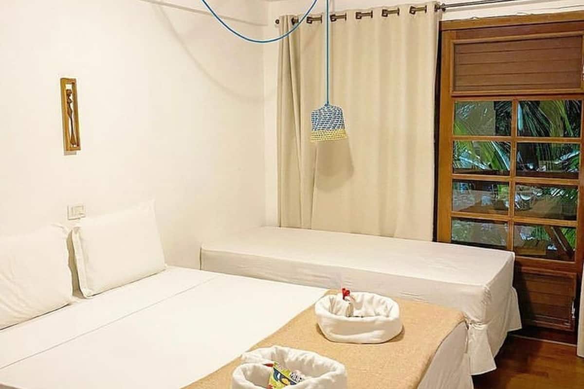 Minibar, blackout curtains, free WiFi, individually decorated