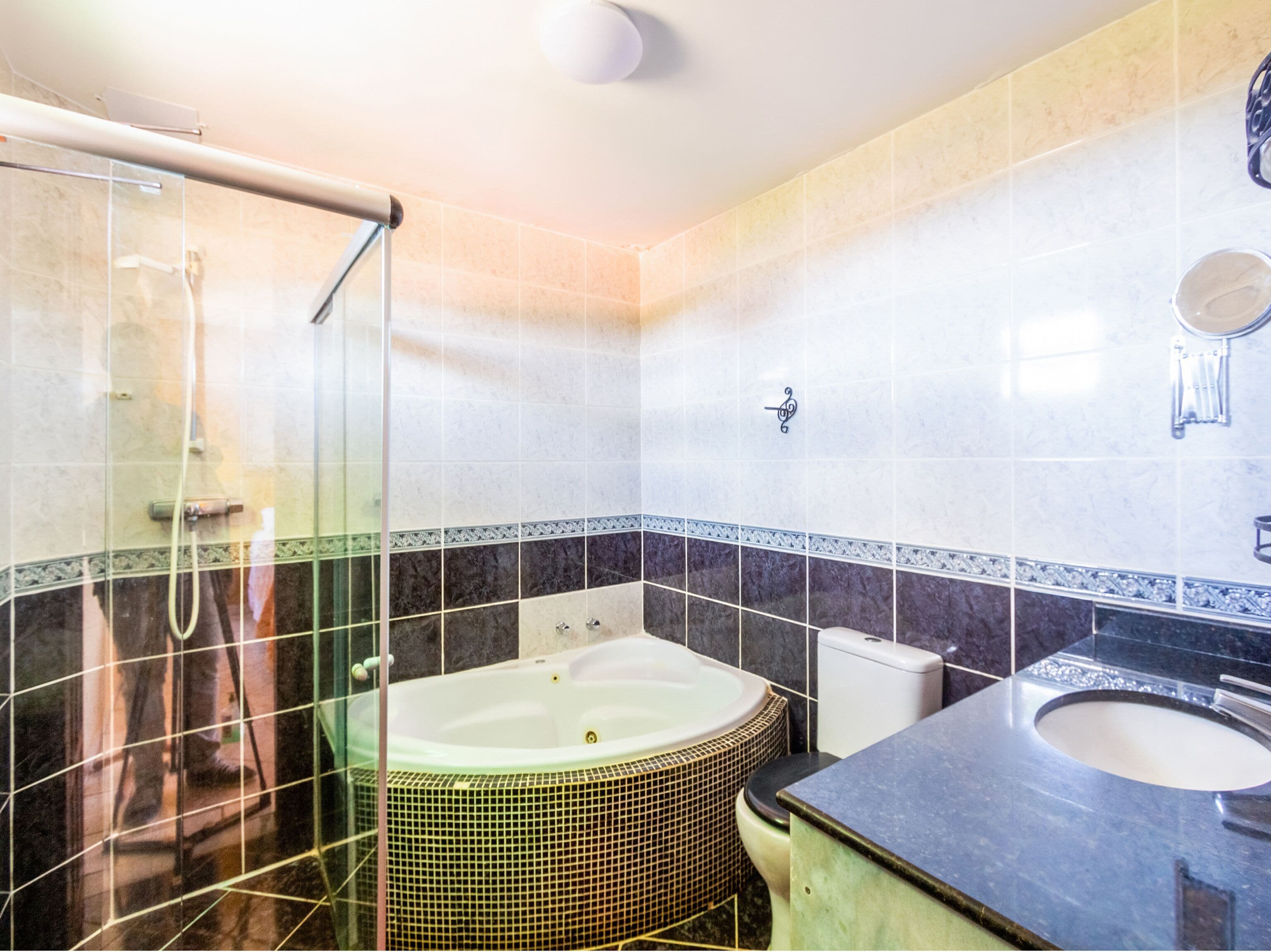 superior triple room, multiple beds | bathroom | towels, soap, toilet paper