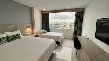 Superior Triple Room | 1 bedroom, premium bedding, minibar, in-room safe