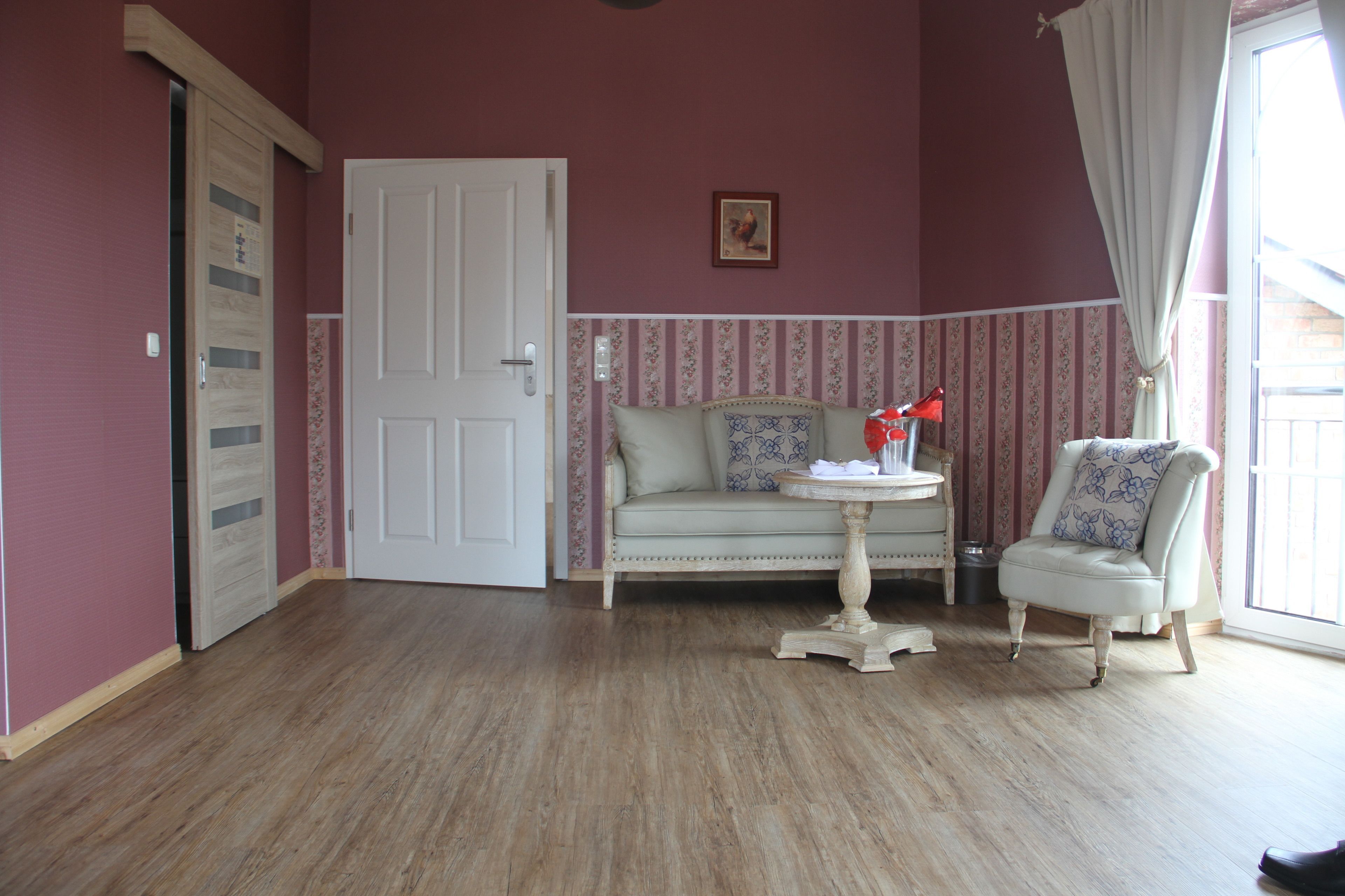 junior suite, balcony | hypo-allergenic bedding, down duvets, minibar, in-room safe