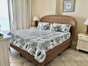 4 bedrooms, in-room safe, iron/ironing board, free WiFi