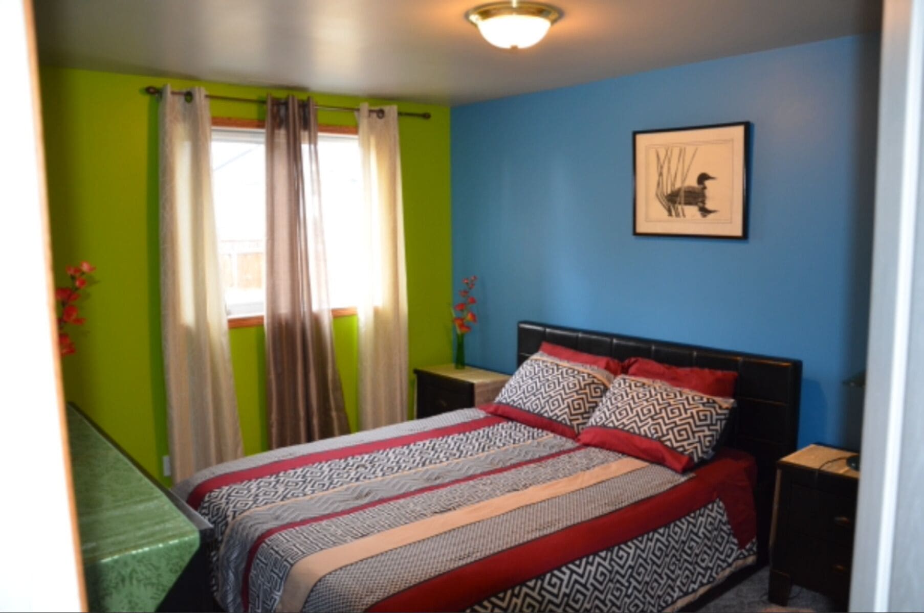 2 makuuhuonetta, tallelokero huoneessa, silitysrauta/-lauta, Wi-Fi