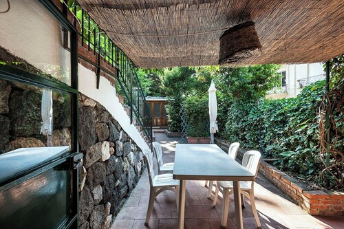 mit Garten & Parkplatz, 150m zum Spisone Strand