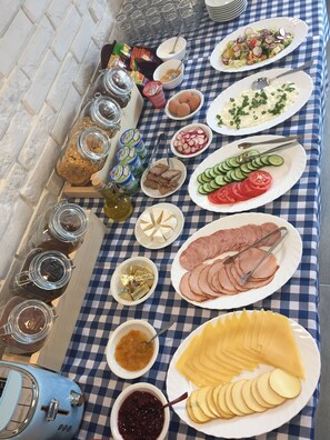 Petit déjeuner buffet