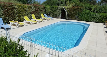 Country Cottage / Gite - St Amant de Bonnieure