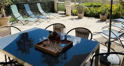 Generous exclusive holiday home in a dream location right on the beach with great views