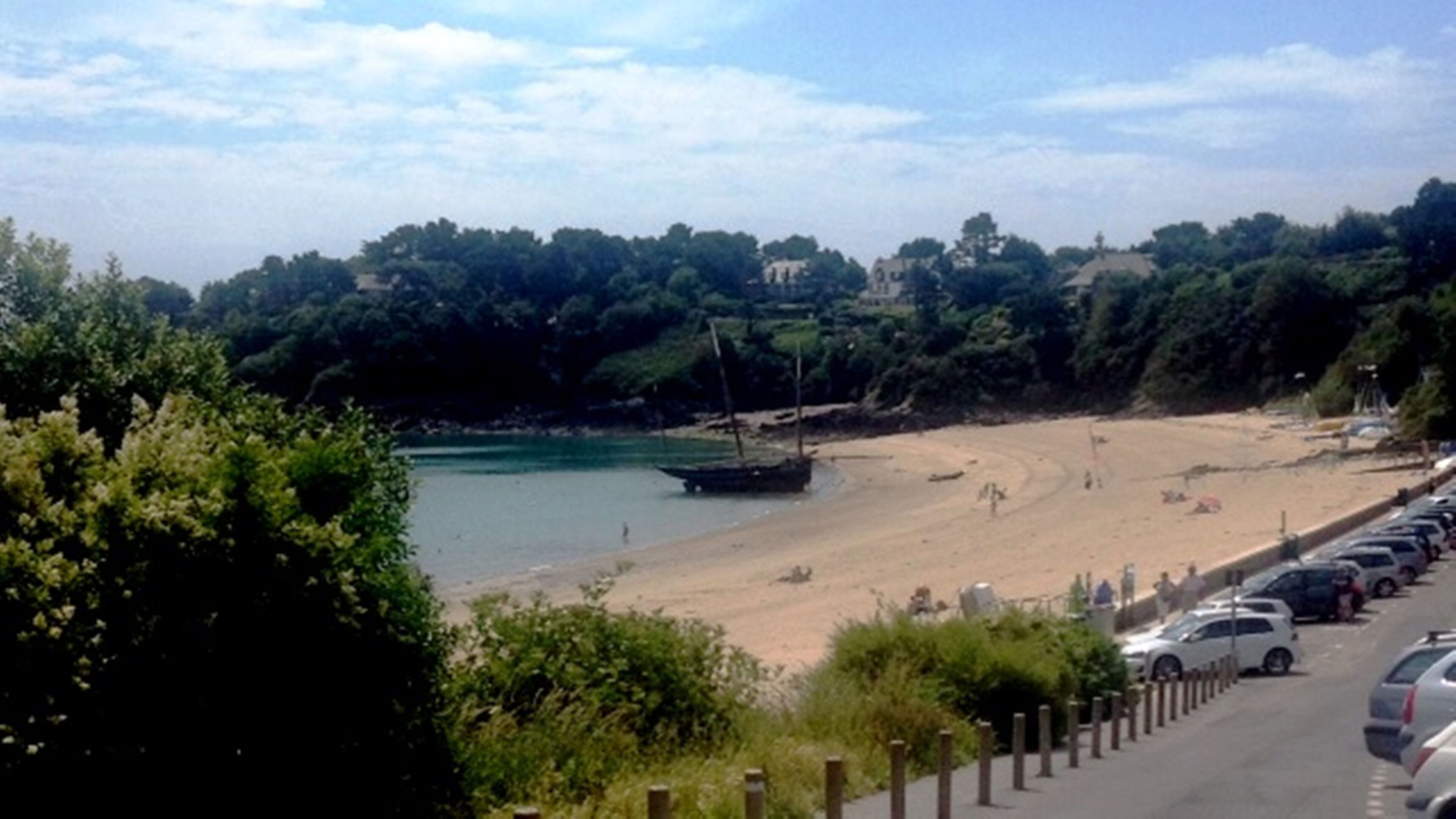 Beach nearby, sun-loungers