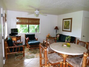 Living and dining area