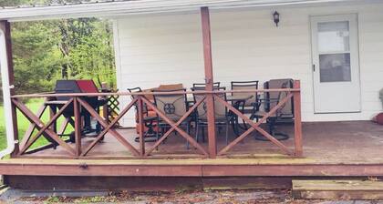 Bethel Woods Retreat/Hunting Cabin