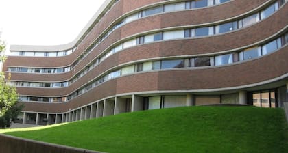 Backpacker College at University of Toronto - New College Residence - Willson Hall