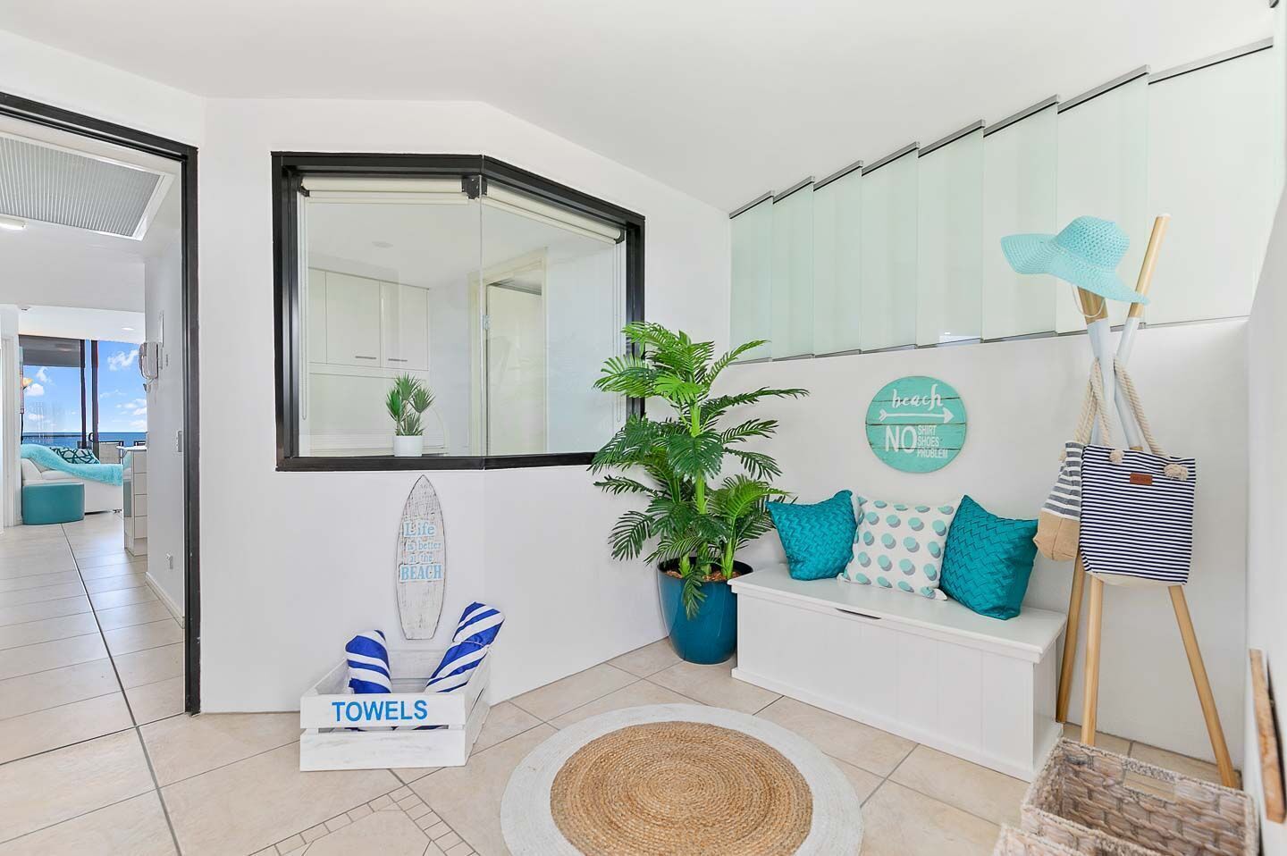 PIER ONE OCEAN VIEW LUXURY APARTMENT - HERVEY BAY Best Ocean Views in the Bay.  — image 4