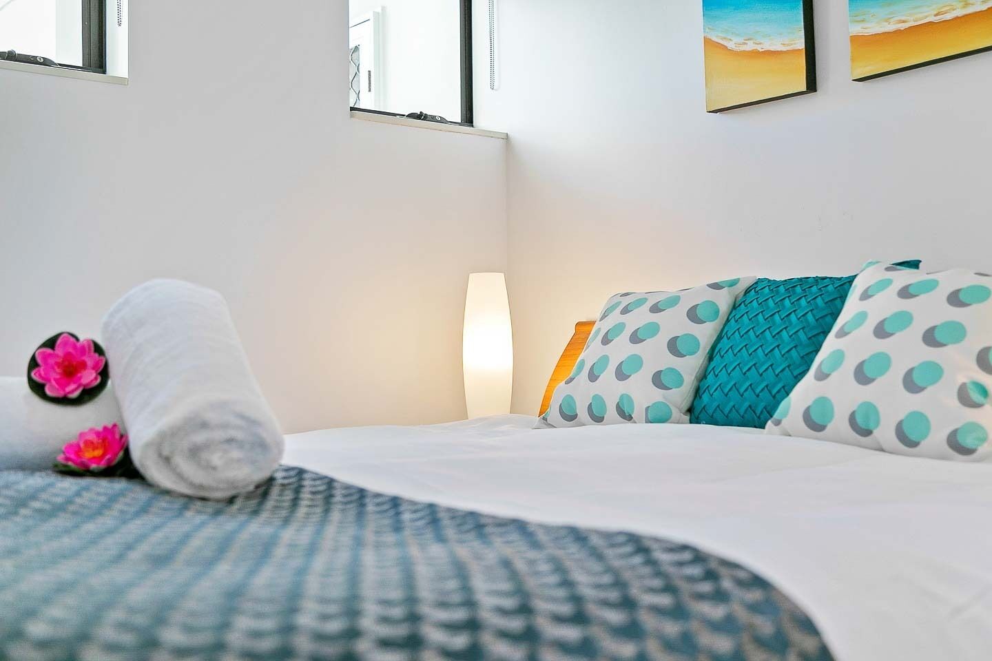 PIER ONE OCEAN VIEW LUXURY APARTMENT - HERVEY BAY Best Ocean Views in the Bay.  — image 22