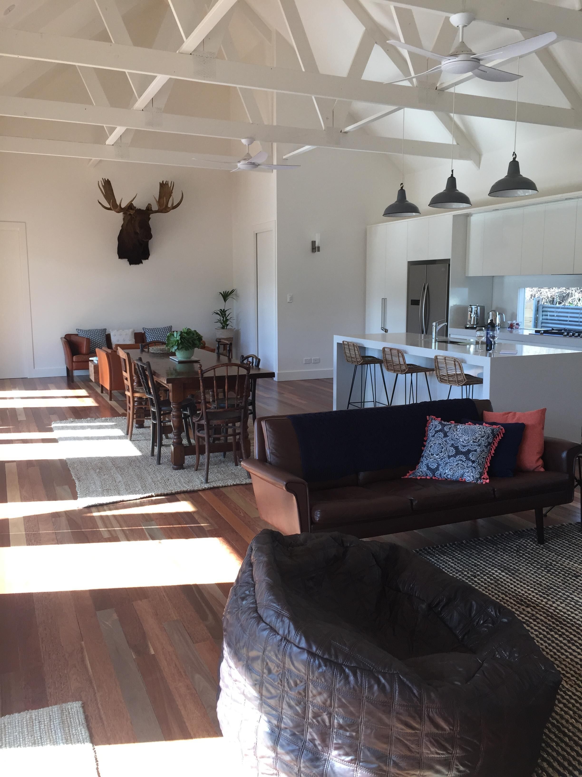 MERRY MOOSE  - LUXURY LODGE ACCOMODATION — image 8