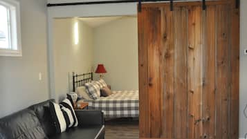 1 chambre, matelas mémoire de forme, Wi-Fi gratuit, draps fournis