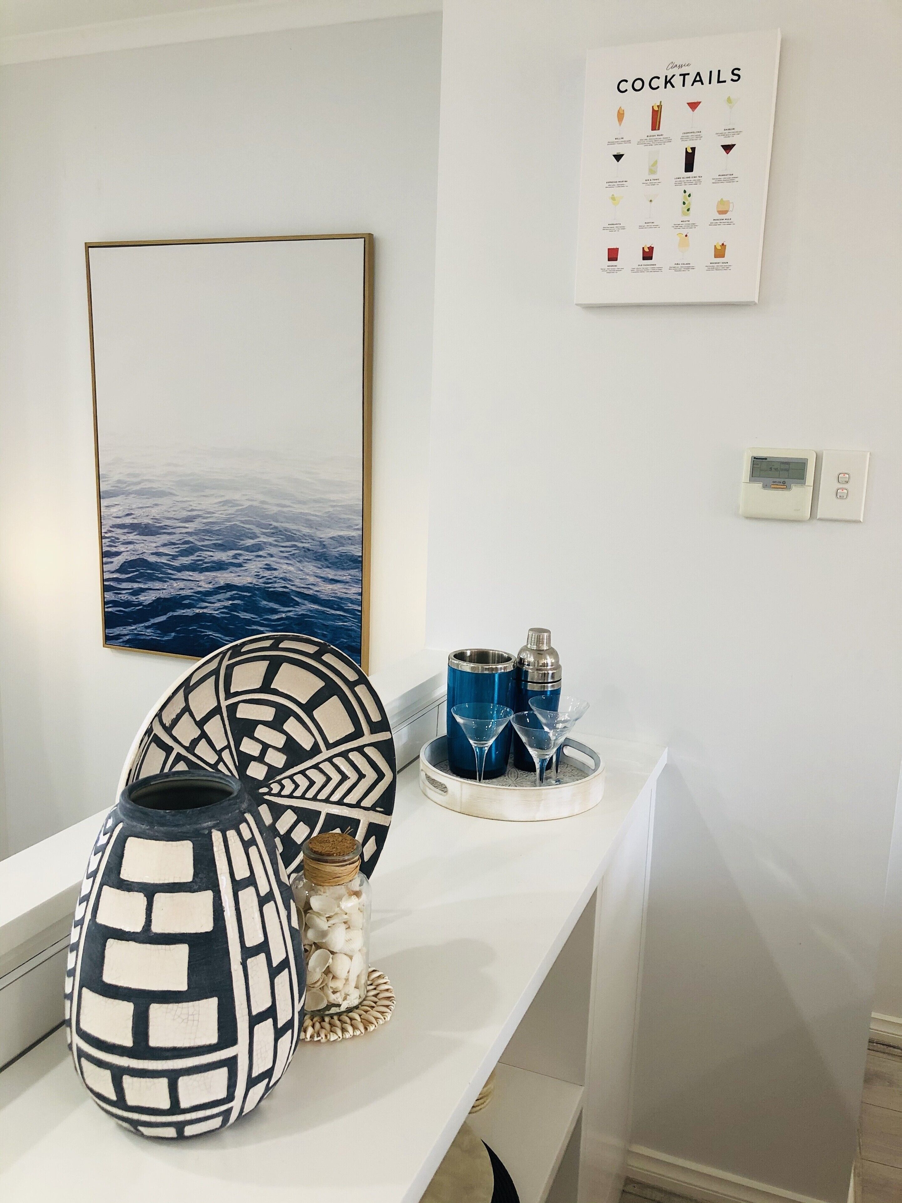 U2 at Moana Beach Esplanade • Exclusive 2 Bdrm Apt • WiFi • Spa • Pet Friendly — image 15