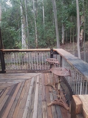 Property grounds - The Cabin - Your Eco Place In the Mountains (Salisbury)