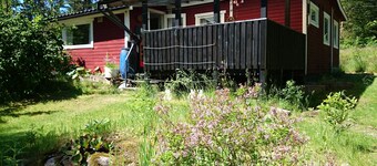 Cozy cottage near the lake, including free Wi-Fi and own rowing boat