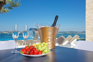 Outdoor pool - Villa Sarah - Exclusive Beachfront Property (Umag)