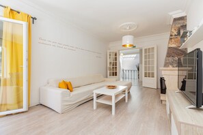 TV connectée, cheminée