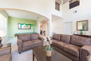 Interior - Ideal family villa/large private pool/not overlooked/near Disney/on golf course (Davenport)