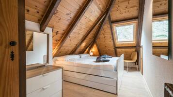 2 chambres, fer et planche à repasser, lit parapluie, Wi-Fi gratuit