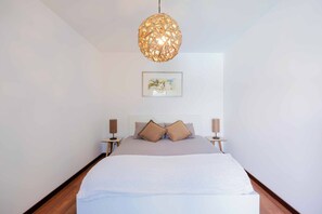 2 habitaciones, tabla de planchar con plancha y wifi gratis