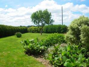 Property grounds - Renovated longère with character (Plouvorn)