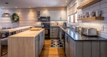 Tremblant Condo 405 Ski In/ski out