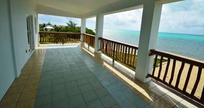 Sea The View, Ocean Front