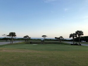 Golf - Sand Castle, 9 bedroom,6 1/2 bath,sleep 26,  pool, hottub, elevator, beach close (Oak Island)