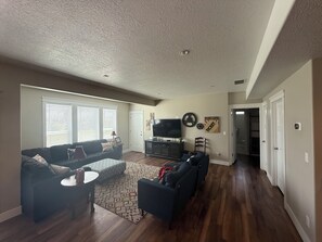 TV, video games, DVD player, video library - All One Level Basement Unit Large Great Room Kitchen 3 bed 2 baths (Lava Hot Springs)