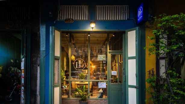 Unclassified image, 1 of 92, button - Live Local (Bangkok)