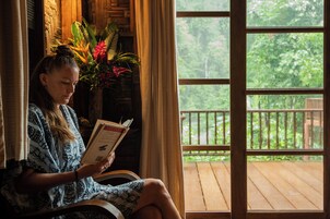 Treehouse Loft | Living area