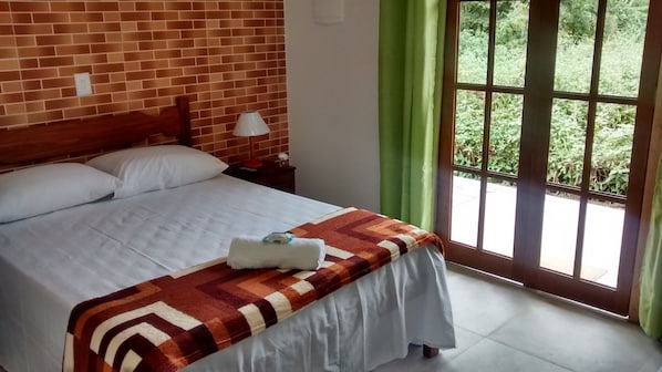 Double Room, 1 Double Bed | Minibar, free WiFi, bed sheets