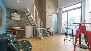 Family Loft, 2 Bedrooms, Kitchenette, City View | 1 bedroom, premium bedding, down comforters, individually decorated
