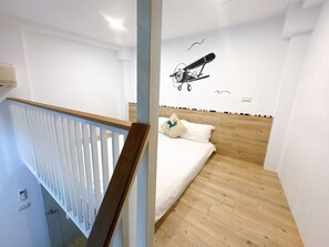 Loft família, 2 quartos, cozinha americana, vista para a cidade | 1 quarto, roupas de cama premium, edredons de pluma