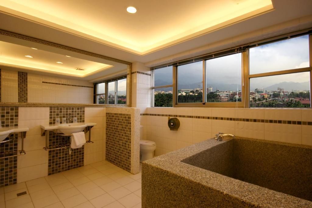 Suite Familiale, vue lac | Équipements de salle de bain