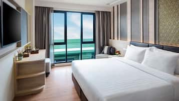 Minibar, in-room safe, desk, blackout curtains