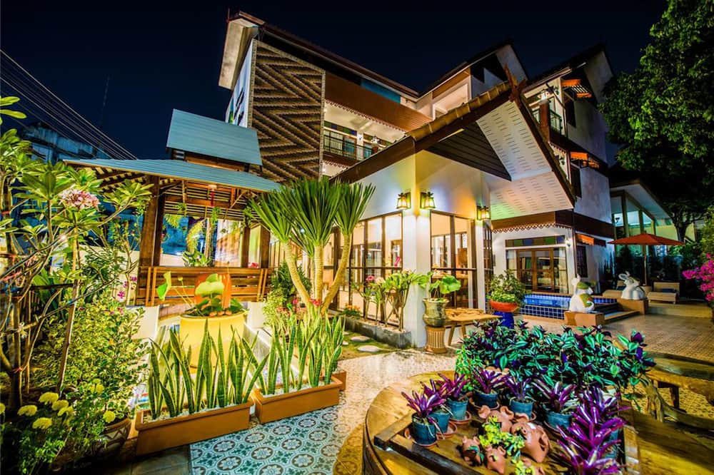 Hetai Boutique House