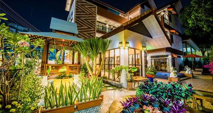 Hetai Boutique House