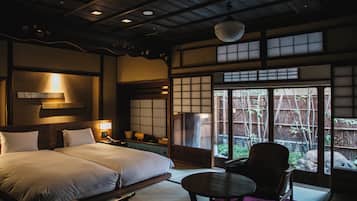 Premium bedding, down duvets, minibar, in-room safe