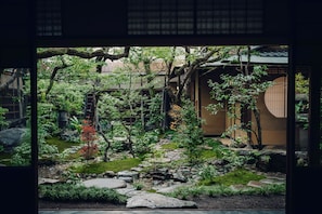 Chambre Deluxe, vue sur le jardin | Vue de la chambre