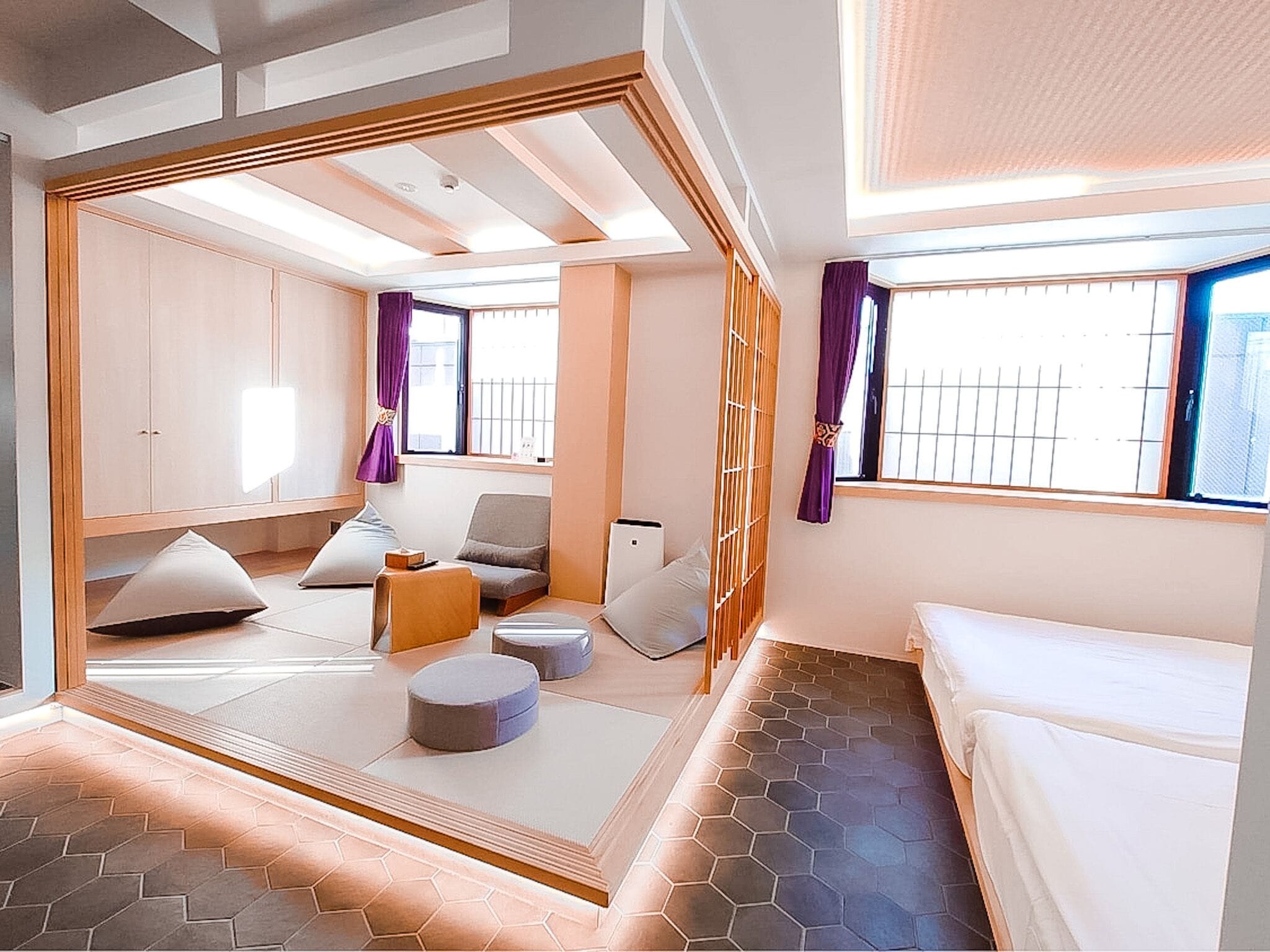 deluxe twin room | in-room safe, individually decorated, blackout curtains