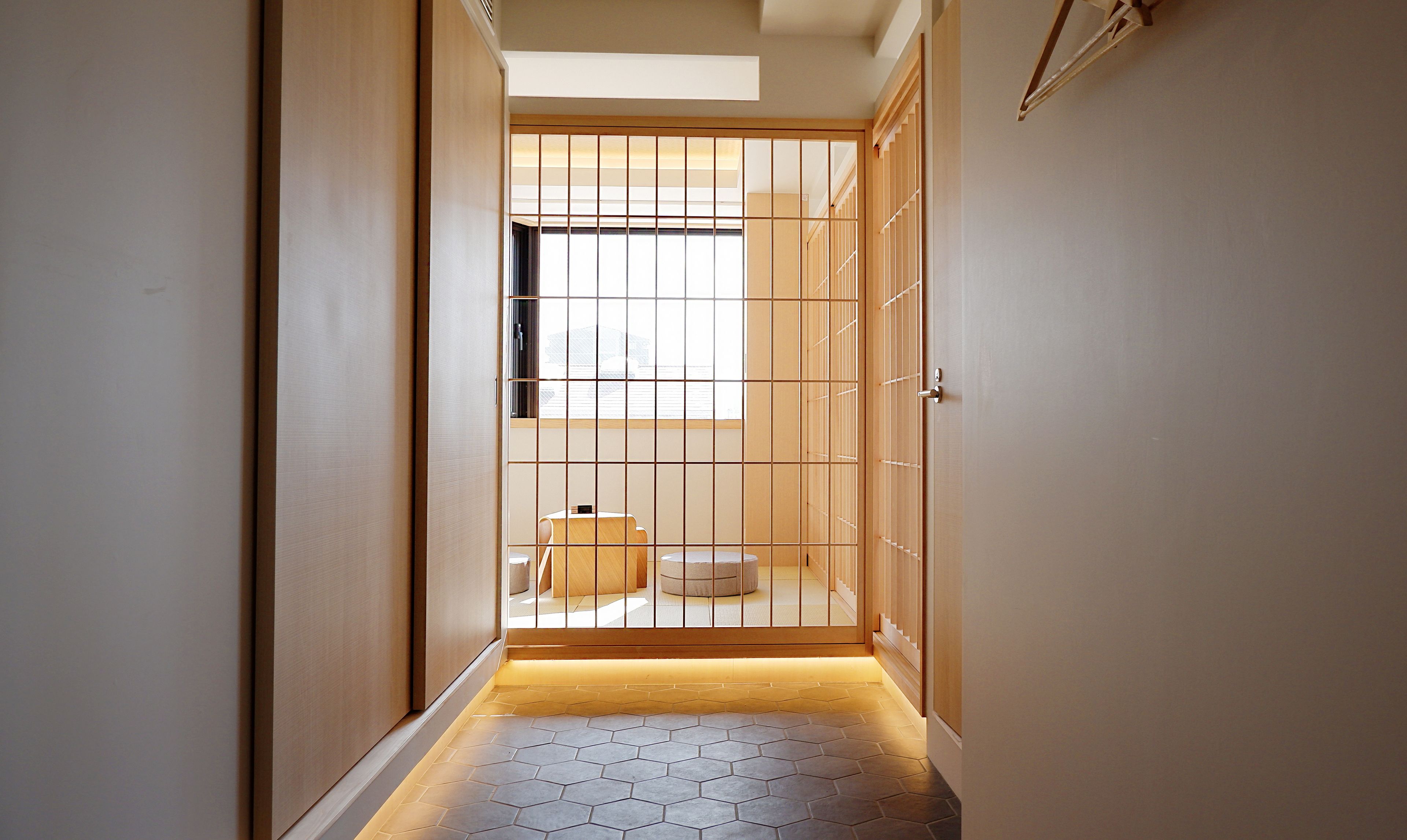 japanese suite non-smoking | in-room safe, individually decorated, blackout curtains