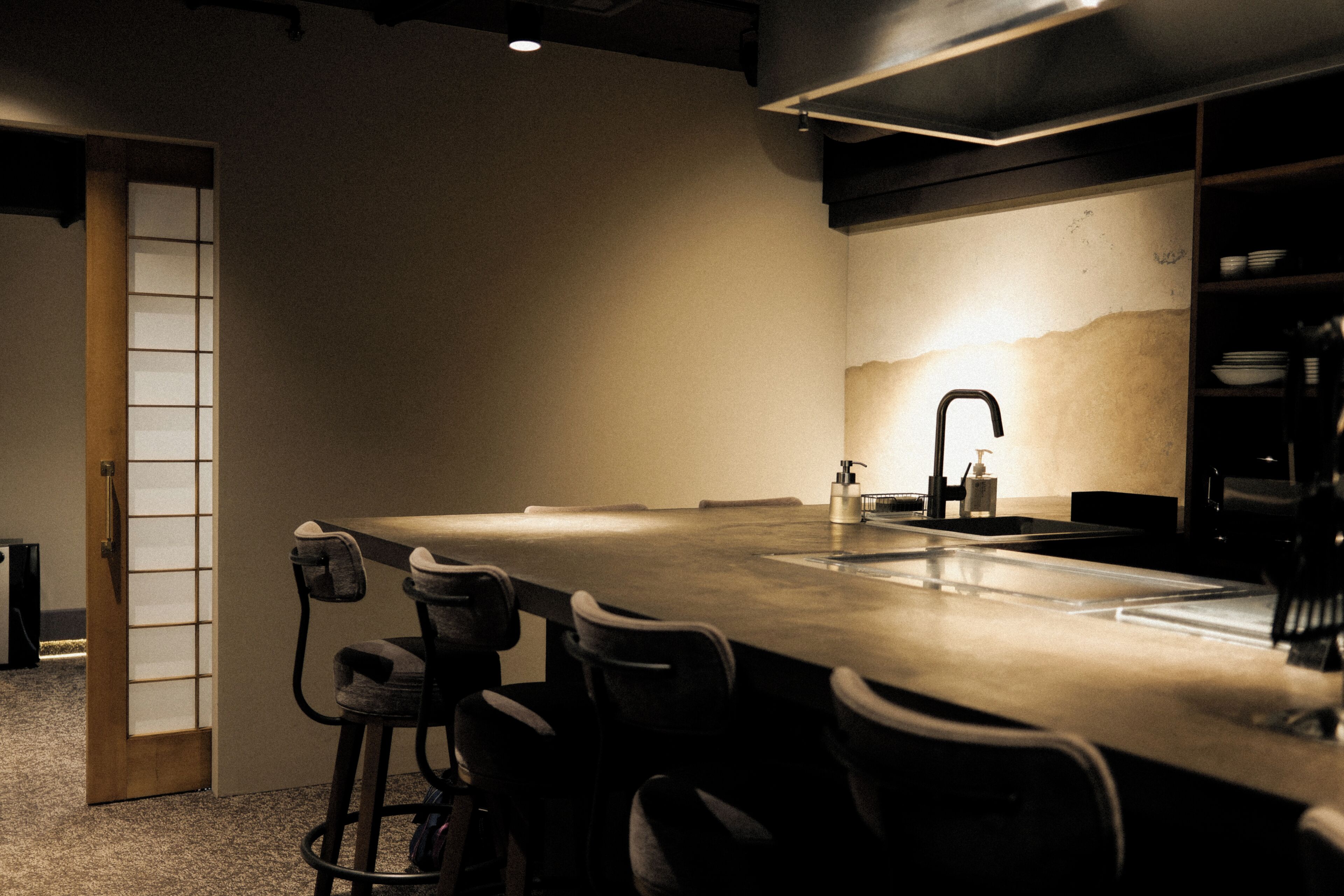 Familieleilighet | Blendingsgardiner, wi-fi (inkludert) og sengetøy